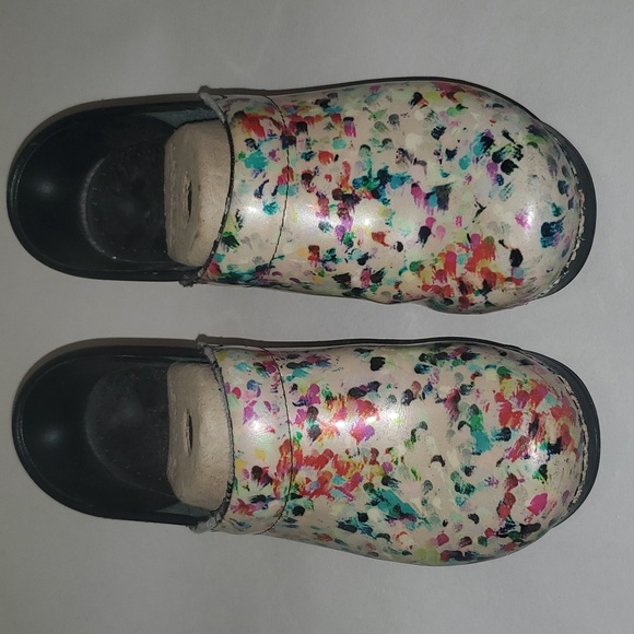 Dansko Watercolor Print Clogs sz 39 - Picture 3 of 15